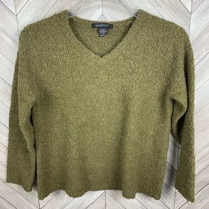 Paraphrase v neck wool blend sweater. Small